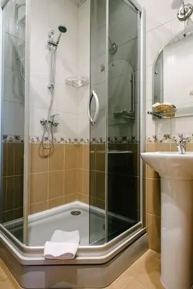 Standard Oda, 1 Çift Kişilik veya 2 Tek Kişilik Yatak