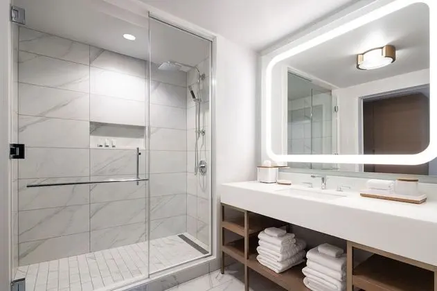Oda, 1 En Büyük (King) Boy Yatak ve Çekyat, Balkon, Park Manzaralı