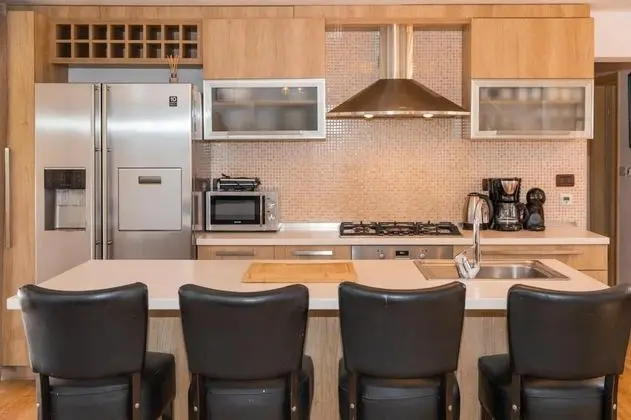 Ev (Anabella - open swimming pool - H(7))