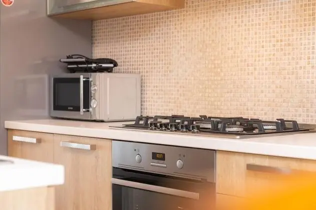 Ev (Anabella - open swimming pool - H(7))