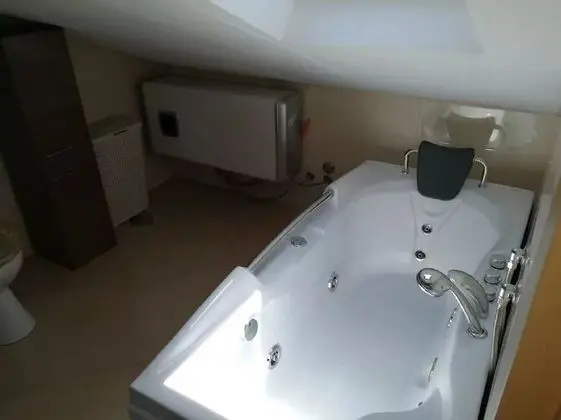 Ev (Anabella - open swimming pool - H(7))