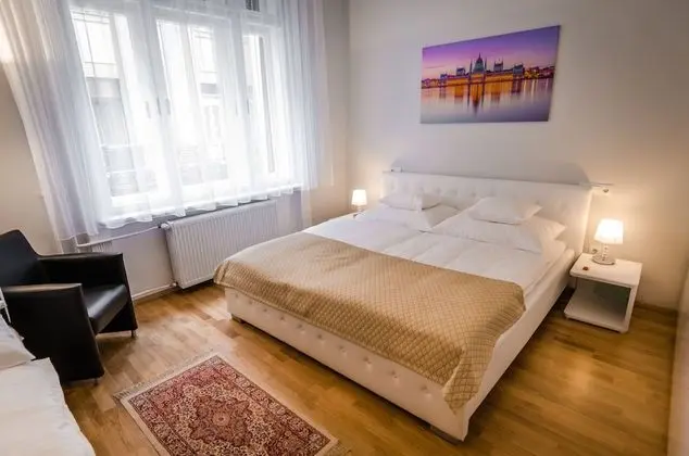 Deluxe Tek Büyük veya İki Ayrı Yataklı Oda, Sigara İçilmez, Şehir Manzaralı