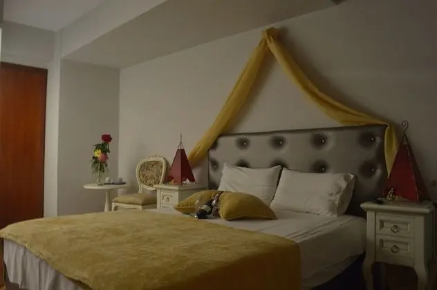 Honeymoon Stüdyo Süit, Kısmi Deniz Manzaralı (Private Spa Tub)