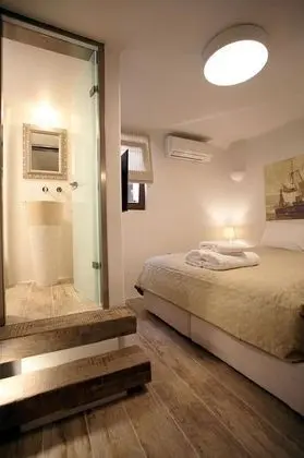 Büyük Yataklı Tek Kişilik Oda (Elegant)
