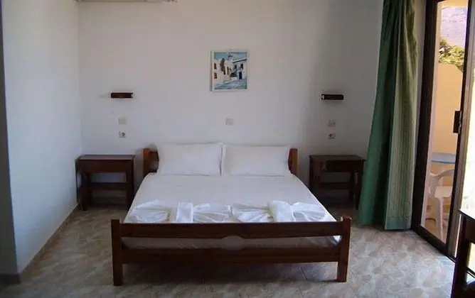 Üç Kişilik Oda