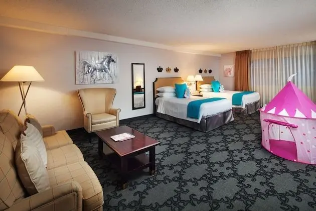 Economy Süit, 2 Büyük (Queen) Boy Yatak (Enchanted Unicorn Junior Suites)