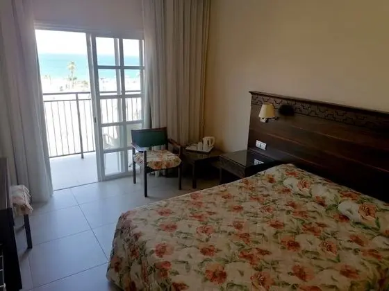 İki Ayrı Yataklı Oda, Deniz Manzaralı