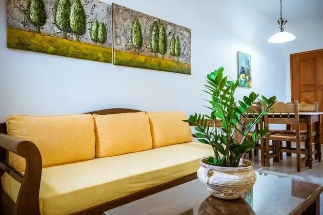 Family One Bedroom Apartment