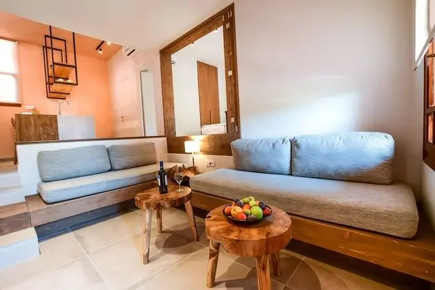 One Bedroom Suite