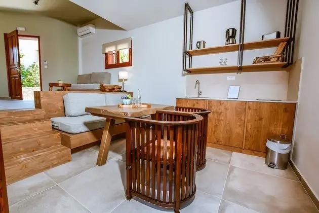 One Bedroom Suite