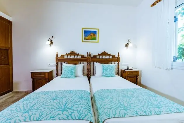 Superior One Bedroom