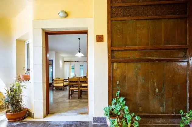 Superior One Bedroom