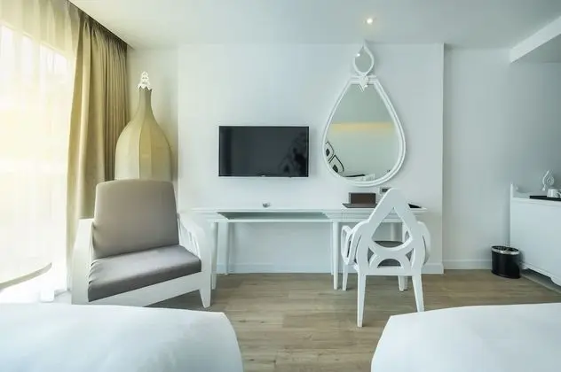 Hollywood Twin Room