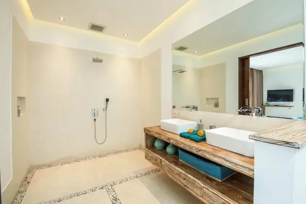 Basic Villa, Birden Çok Yatak