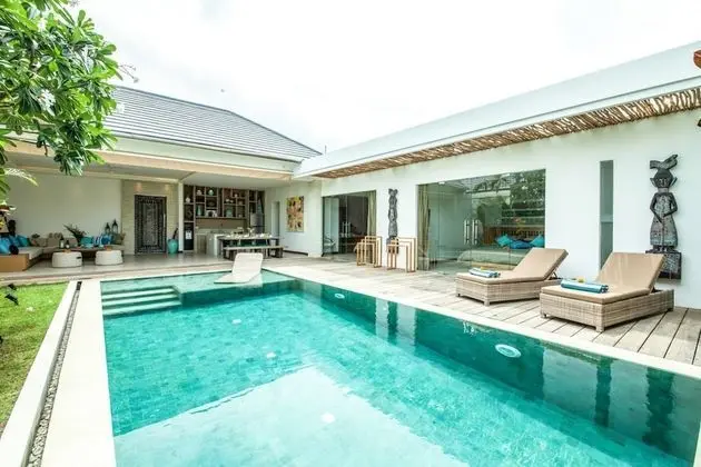 Basic Villa, Birden Çok Yatak