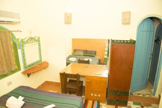 Üç Kişilik Oda