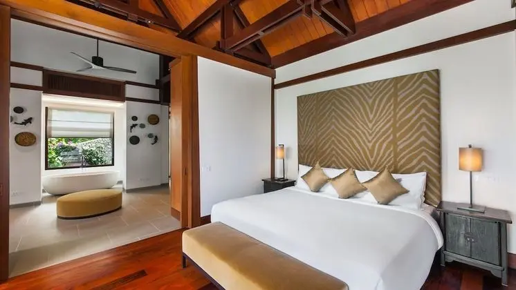 Luxury Villa, 4 Yatak Odası, Plaj Manzaralı, Denize Sıfır