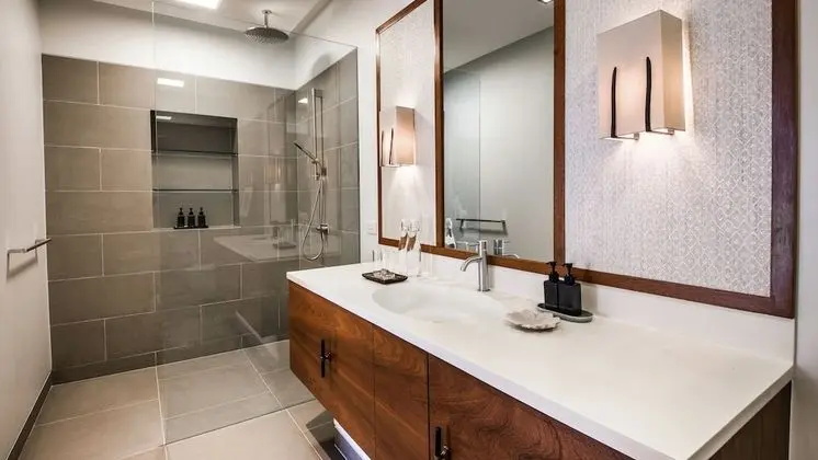 Luxury Villa, 4 Yatak Odası, Plaj Manzaralı, Denize Sıfır