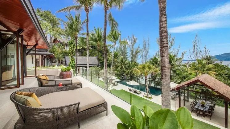 Luxury Villa, 5 Yatak Odası, Plaj Manzaralı, Denize Sıfır