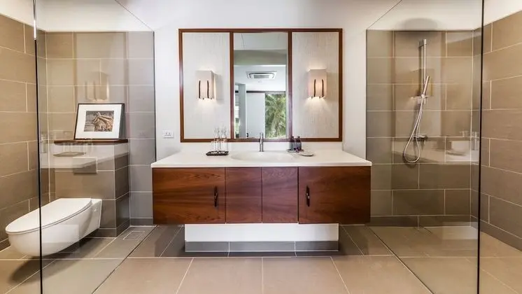 Luxury Villa, 5 Yatak Odası, Plaj Manzaralı, Denize Sıfır