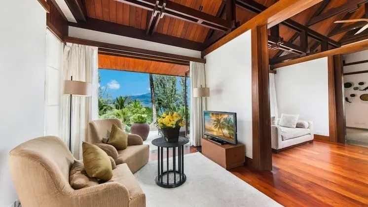 Luxury Villa, 6 Yatak Odası, Plaj Manzaralı, Denize Sıfır