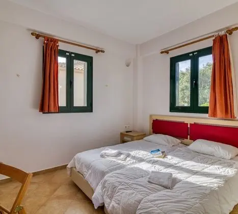 Family Ev, Birden Çok Yatak, Bahçeli (Analipsi Villas Beach Front 3)