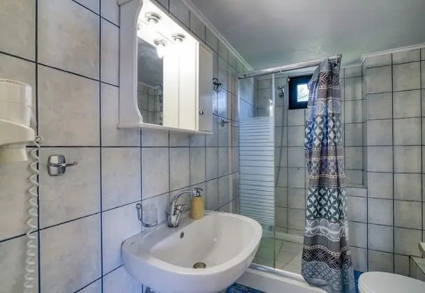 Family Ev, Birden Çok Yatak, Bahçeli (Analipsi Villas Beach Front 4)