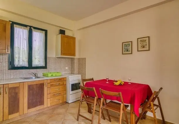 Family Ev, Birden Çok Yatak, Bahçeli (Analipsi Villas Beach Front 5)