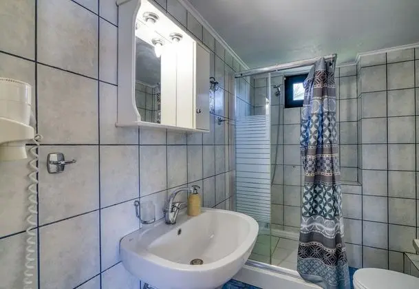 Family Ev, Birden Çok Yatak, Bahçeli (Analipsi Villas Beach Front 6)