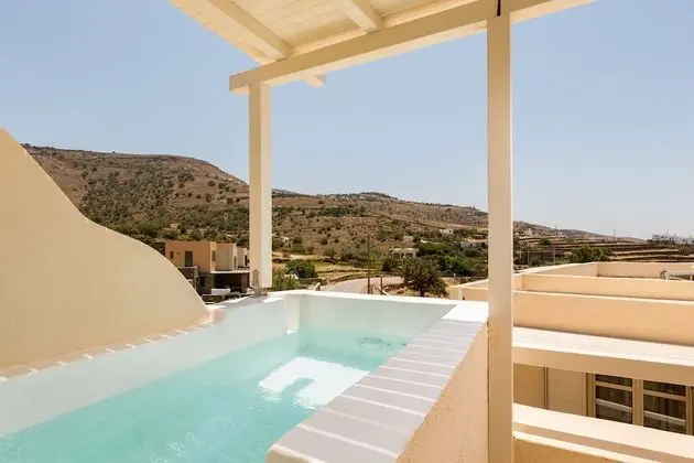 Comfort Double Room with side sea view and mini plunge pool