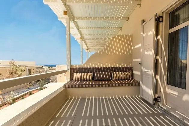 Comfort Double Room with side sea view and mini plunge pool