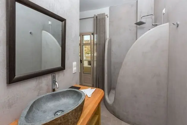 Comfort Double Room with side sea view and mini plunge pool