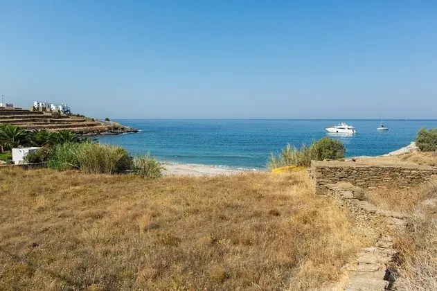 Comfort Tek Büyük veya İki Ayrı Yataklı Oda, Kısmi Deniz Manzaralı