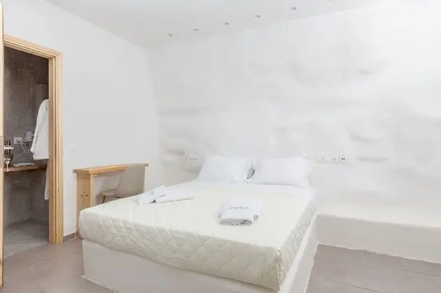 Standard Tek Büyük veya İki Ayrı Yataklı Oda (Private balcony)