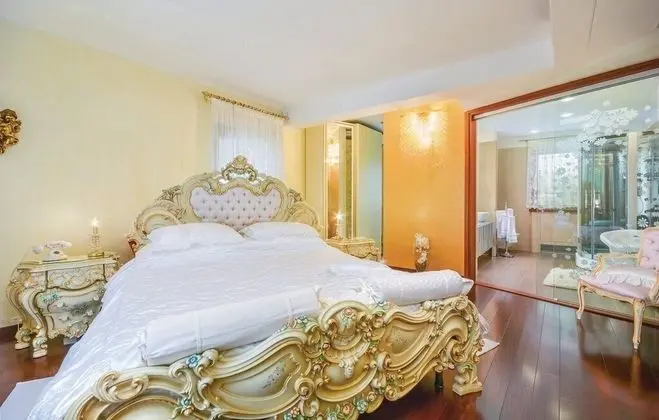 Süit, Deniz Manzaralı