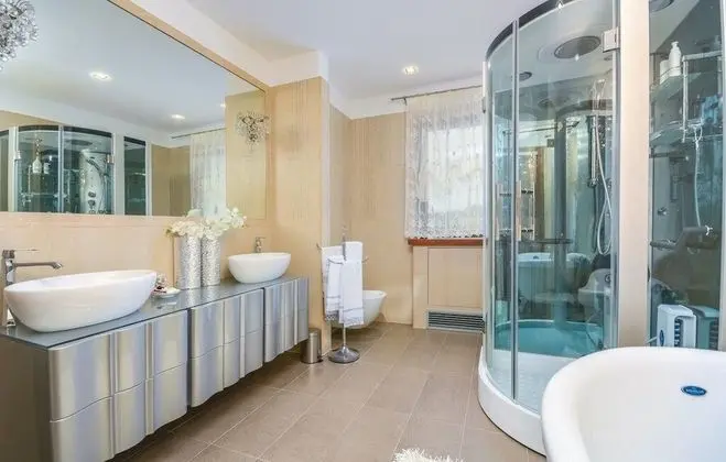 Süit, Deniz Manzaralı