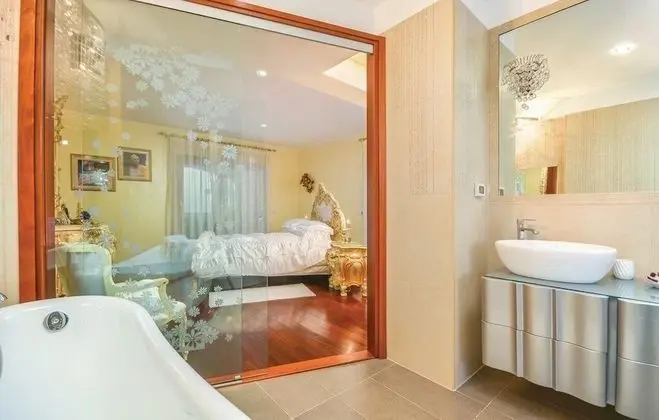 Süit, Deniz Manzaralı