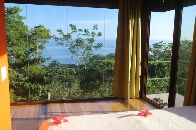 Panoramic Ağaç Ev, Okyanus Manzaralı (Garuda Treehouse)