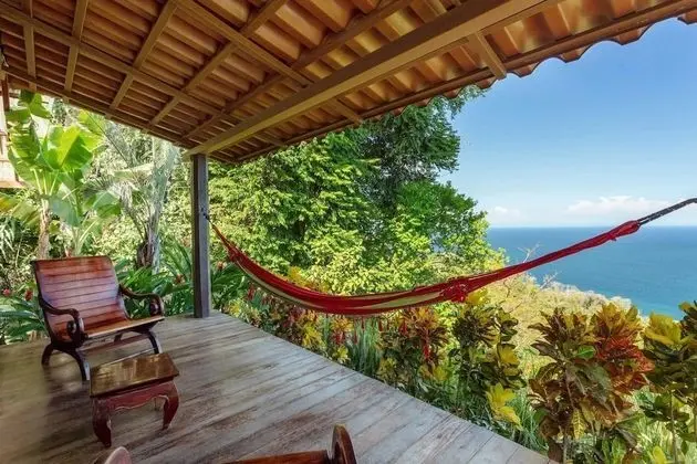 Tek Büyük Yataklı Oda (Bali)
