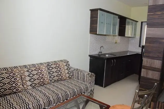 Family Tek Büyük Yataklı Oda