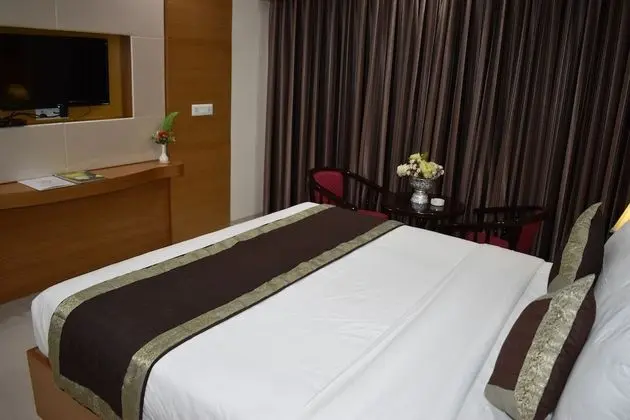 Deluxe Tek Büyük Yataklı Oda