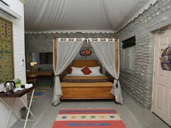 Luxury Tek Büyük Yataklı Oda