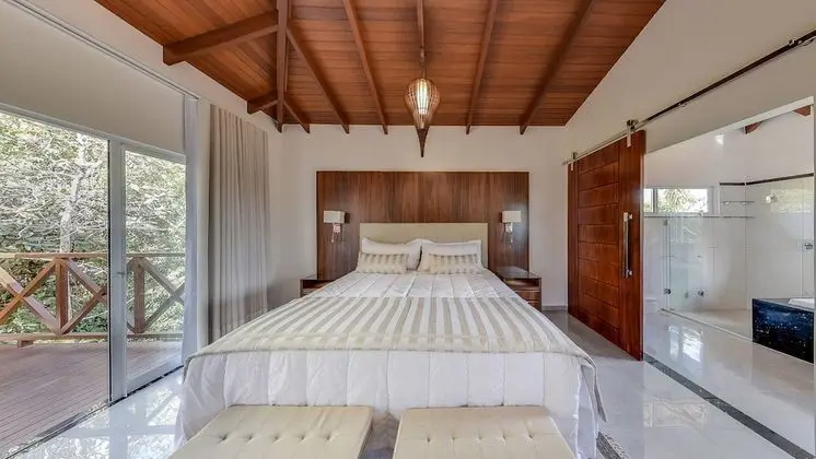 Deluxe Tek Büyük Yataklı Oda, Bahçe Manzaralı