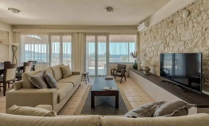 Basic Apart Daire, 4 Yatak Odası, Deniz Manzaralı