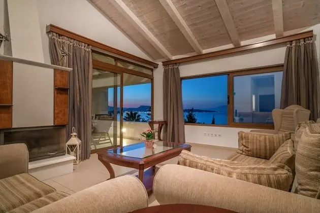Deluxe Apart Daire, Deniz Manzaralı