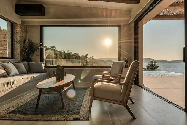 Premium Villa