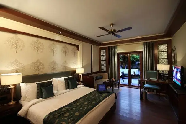 Super Deluxe Cottage with Balcony