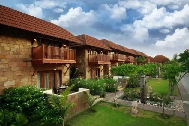Super Deluxe Cottage with Balcony