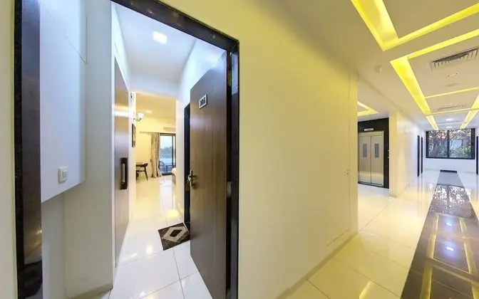 Luxury Oda, Balkon