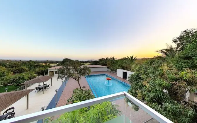Luxury Oda, Balkon